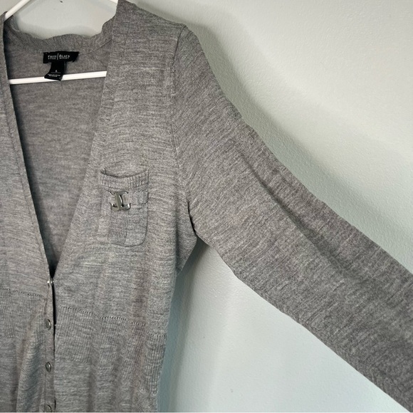 WHBM Womens 100% Wool Knit Metal Button Up Cardigan Gray Sz L Pocket Lightweight - Picture 7 of 11